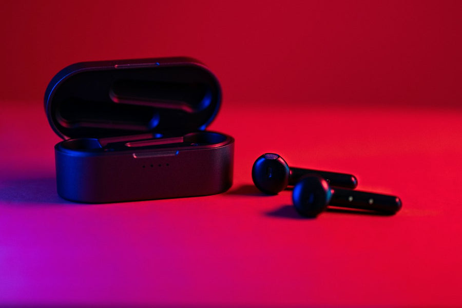 Wireless earbuds